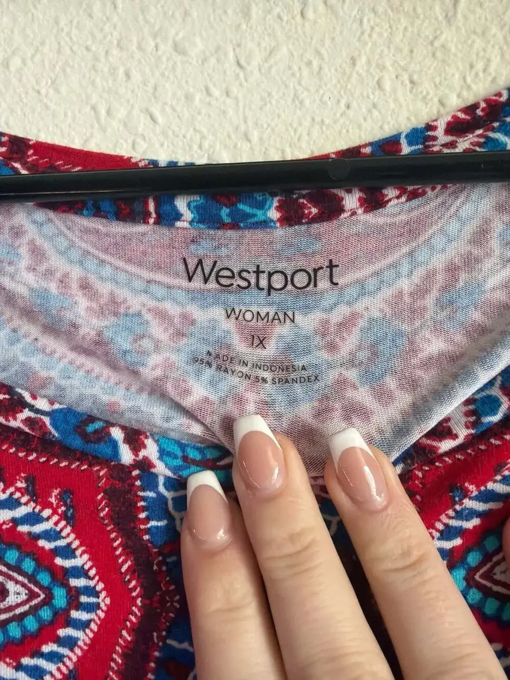 Westport Woman Paisley Mandala Print Short Sleeve Top Size 1X - Picture 3 of 5